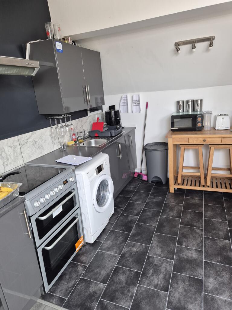 4 bed Apartment for rent in Liverpool. From Liverpool Student Lettings - Liverpool