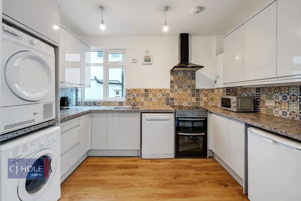 5 bed Semi Detached for rent in Bristol. From CJ Hole - Bishopston