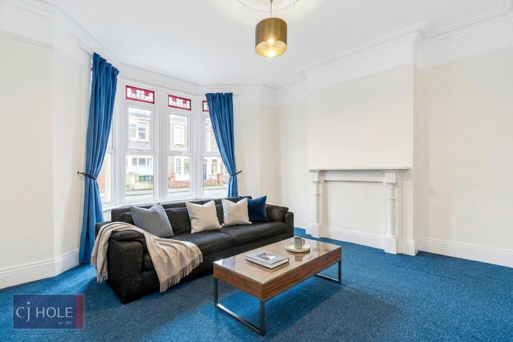 6 bed Mid Terraced House for rent in Bristol. From CJ Hole - Bishopston