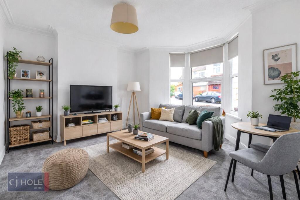 5 bed Mid Terraced House for rent in Bristol. From CJ Hole - Bishopston 5 bed Mid Terraced House for rent in Bristol. From CJ Hole - Bishopston