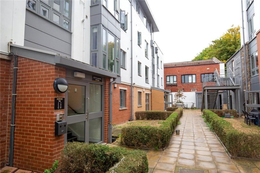 1 bed Apartment for rent in Bristol. From CJ Hole - Bishopston