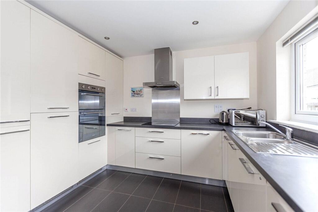 6 bed Semi Detached for rent in Bristol. From CJ Hole - Bishopston