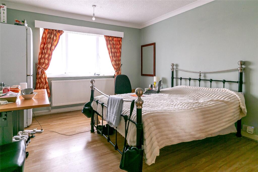 6 bed Detached for rent in Bristol. From CJ Hole - Bishopston