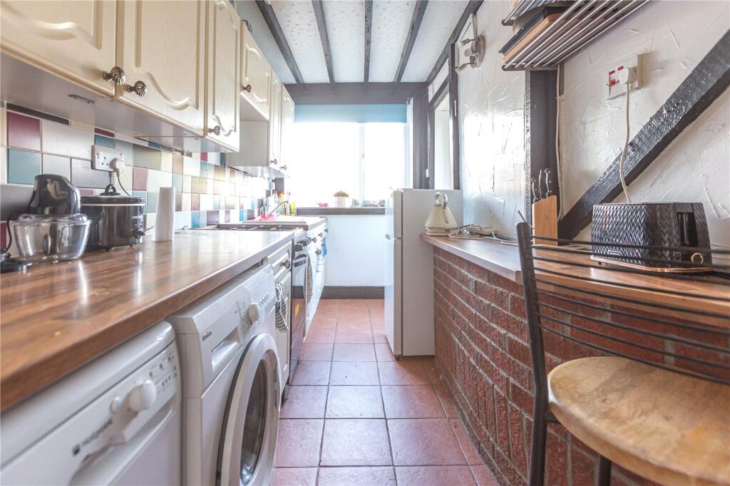 3 bed Semi Detached for rent in Bristol. From CJ Hole - Bishopston