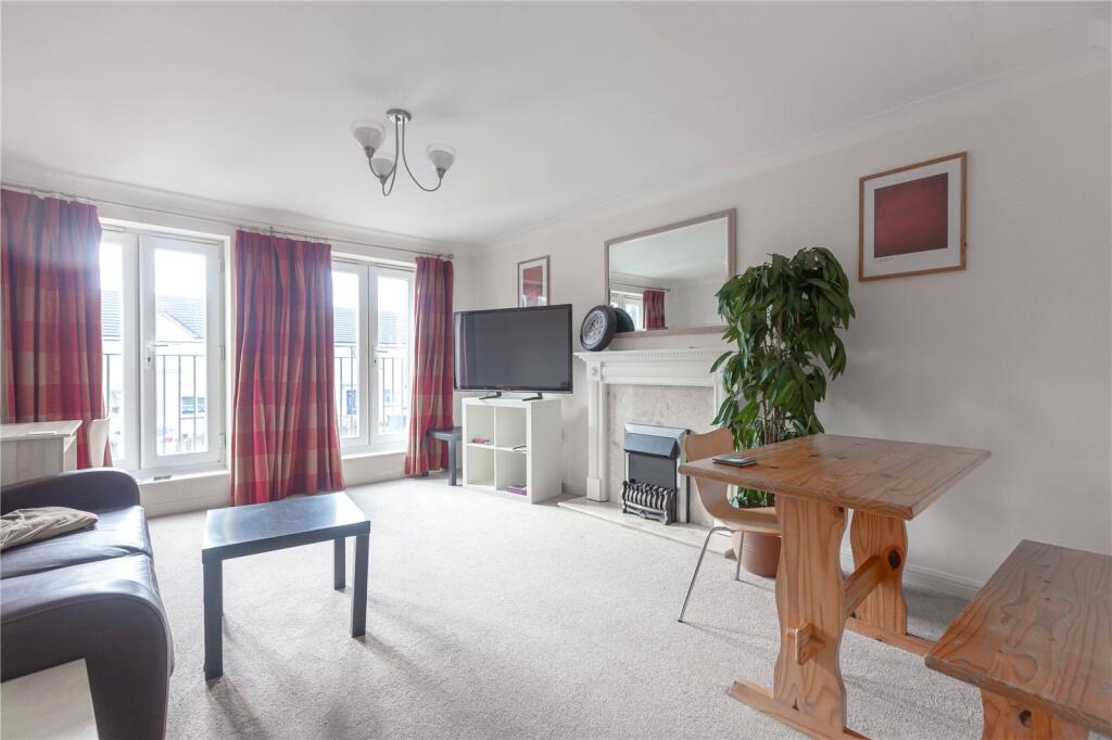 4 bed Mid Terraced House for rent in Bristol. From CJ Hole - Bishopston 4 bed Mid Terraced House for rent in Bristol. From CJ Hole - Bishopston