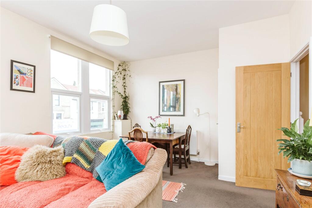 3 bed Annexe for rent in Bristol. From CJ Hole - Bishopston 3 bed Annexe for rent in Bristol. From CJ Hole - Bishopston