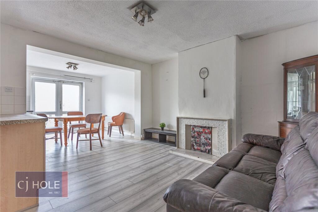 4 bed End of Terrace for rent in Bristol. From CJ Hole - Bishopston
