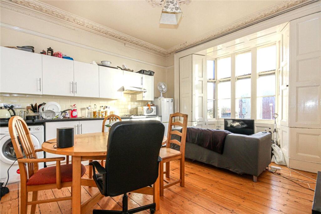 1 bed Apartment for rent in Bristol. From CJ Hole - Bishopston