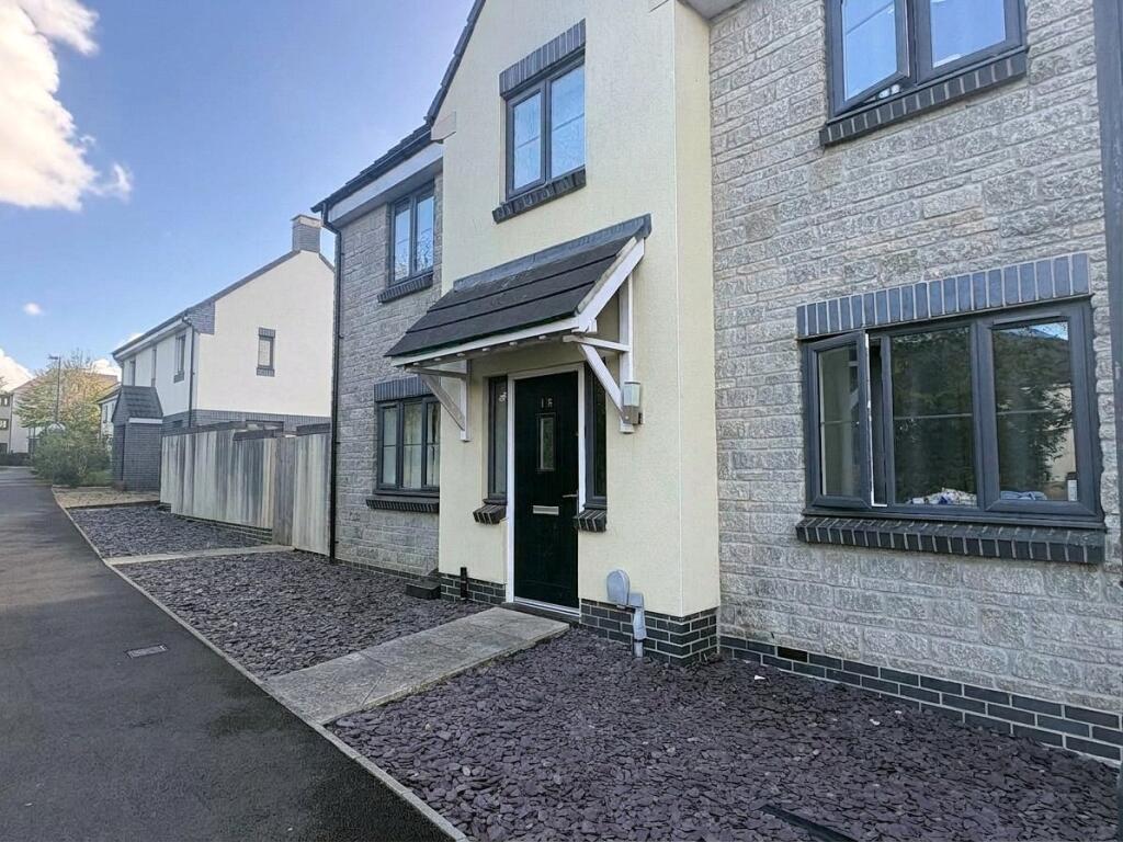 6 bed Mid Terraced House for rent in Filton. From CJ Hole - Bishopston