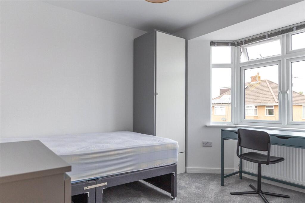 1 bed Semi Detached for rent in Bristol. From CJ Hole - Clifton
