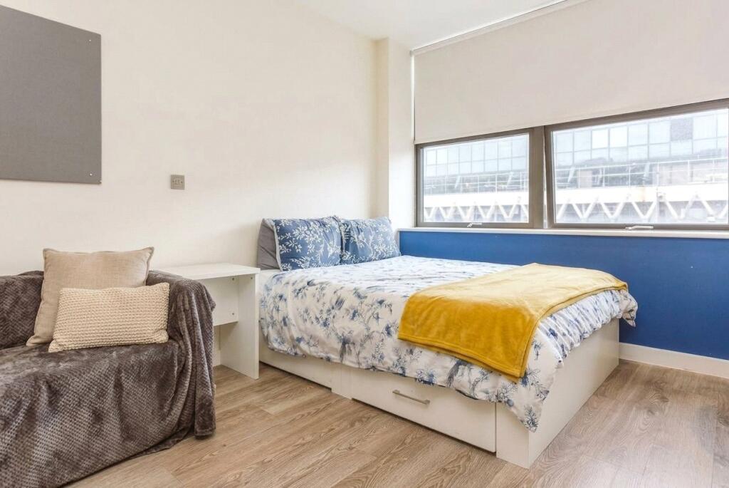 0 bed Studio for rent in Bristol. From CJ Hole - Clifton