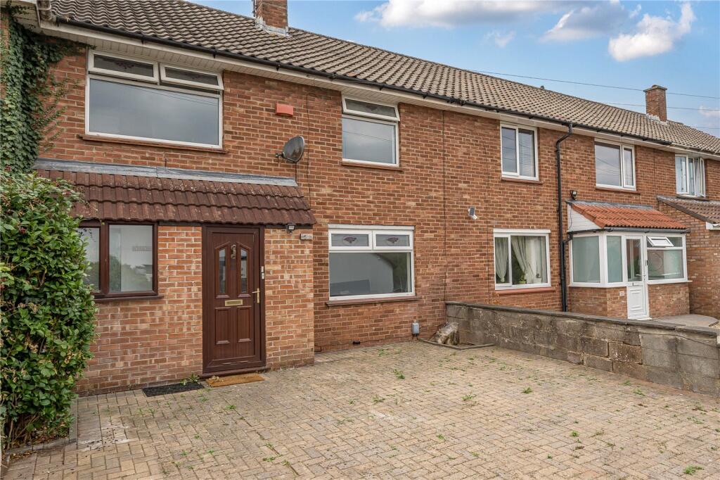 4 bed Mid Terraced House for rent in Frenchay. From CJ Hole - Kingswood 4 bed Mid Terraced House for rent in Frenchay. From CJ Hole - Kingswood