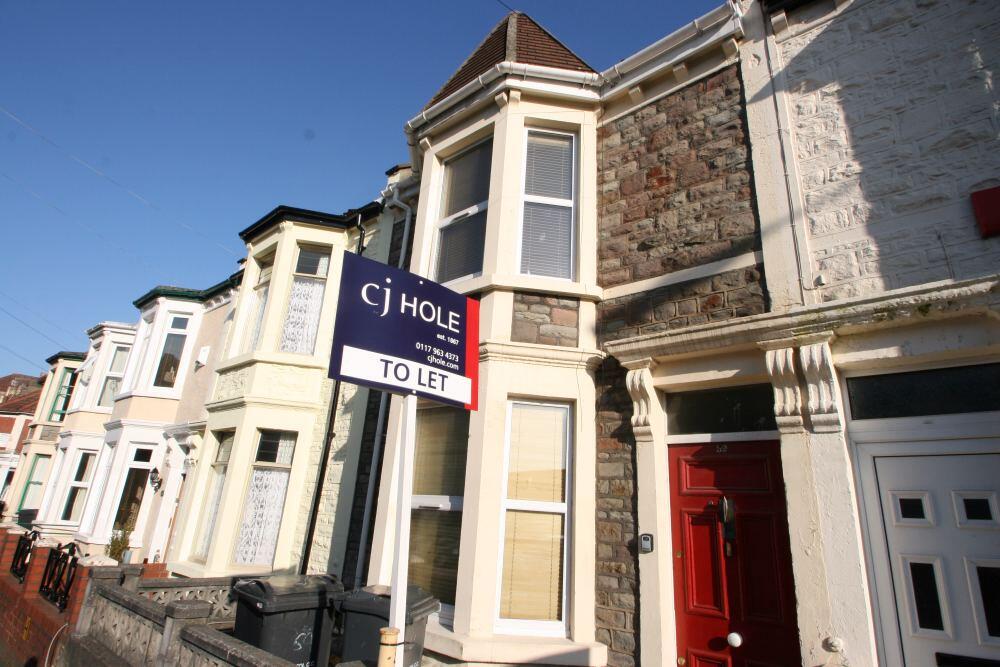 6 bed Mid Terraced House for rent in Bristol. From CJ Hole - Southville