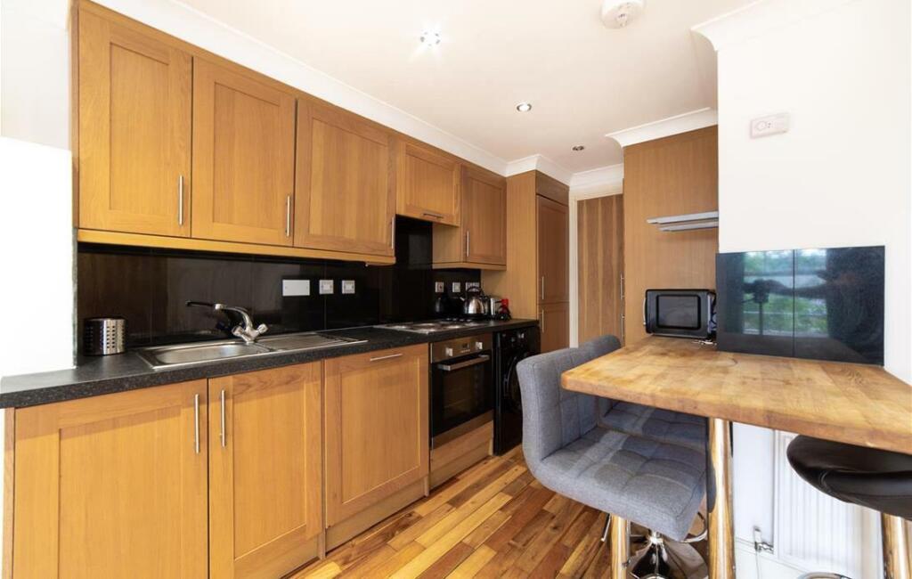 3 bed Apartment for rent in Newcastle upon Tyne. From Walton Robinson Property Consultants Ltd