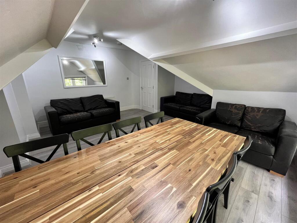 1 bed House Share for rent in Newcastle upon Tyne. From Walton Robinson Property Consultants Ltd