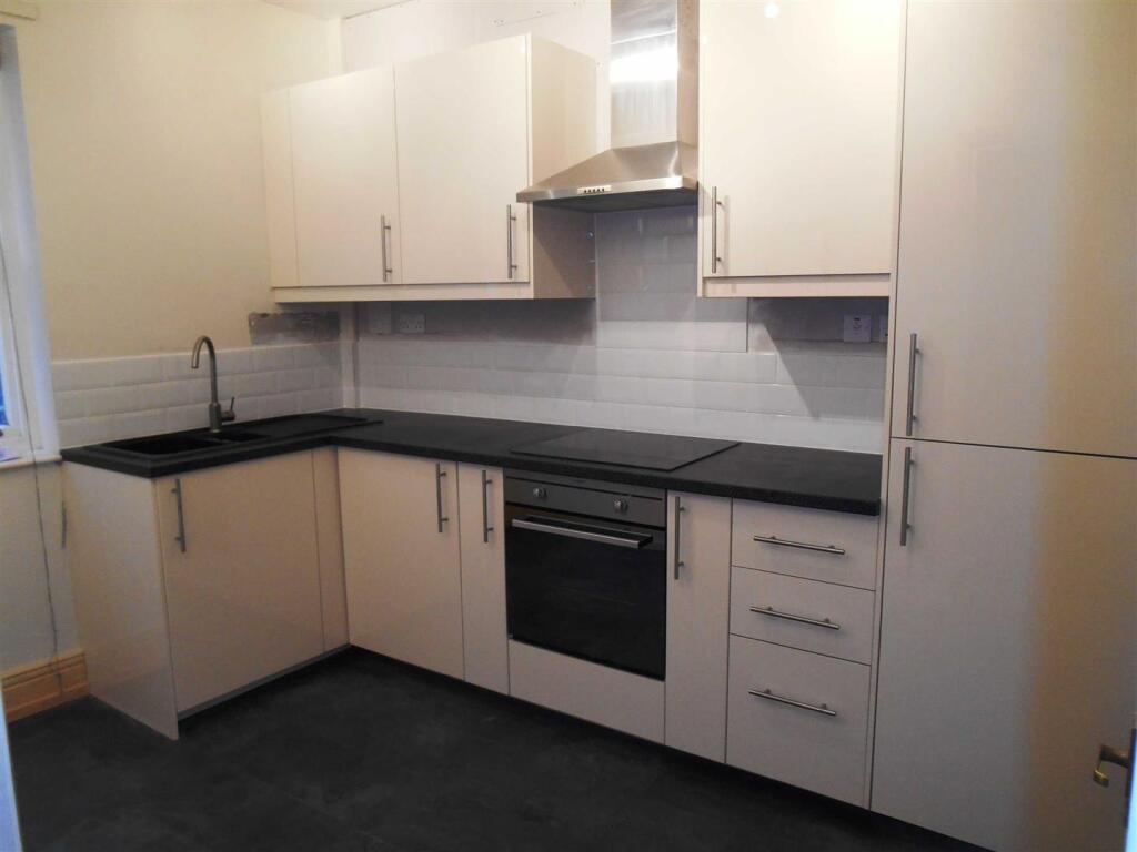 3 bed Detached for rent in Newcastle upon Tyne. From Walton Robinson Property Consultants Ltd 3 bed Detached for rent in Newcastle upon Tyne. From Walton Robinson Property Consultants Ltd