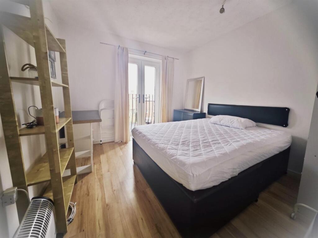 2 bed Apartment for rent in Newcastle upon Tyne. From Walton Robinson Property Consultants Ltd