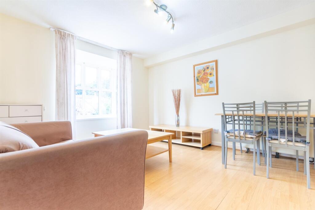 2 bed Apartment for rent in Newcastle upon Tyne. From Walton Robinson Property Consultants Ltd