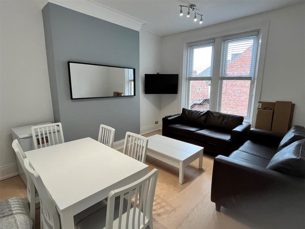5 bed Detached for rent in Newcastle upon Tyne. From Walton Robinson Property Consultants Ltd