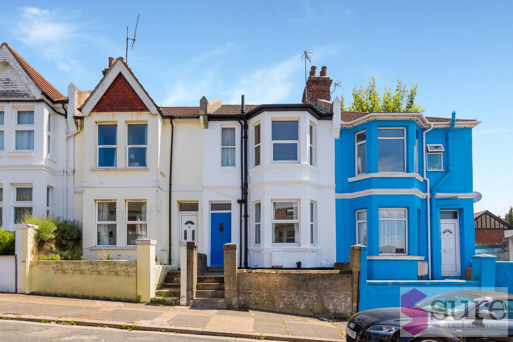 4 bed Mid Terraced House for rent in Ovingdean. From Sure Property Solutions Ltd - Brighton