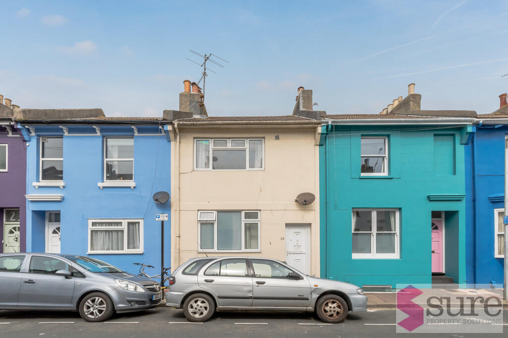5 bed Mid Terraced House for rent in Ovingdean. From Sure Property Solutions Ltd - Brighton