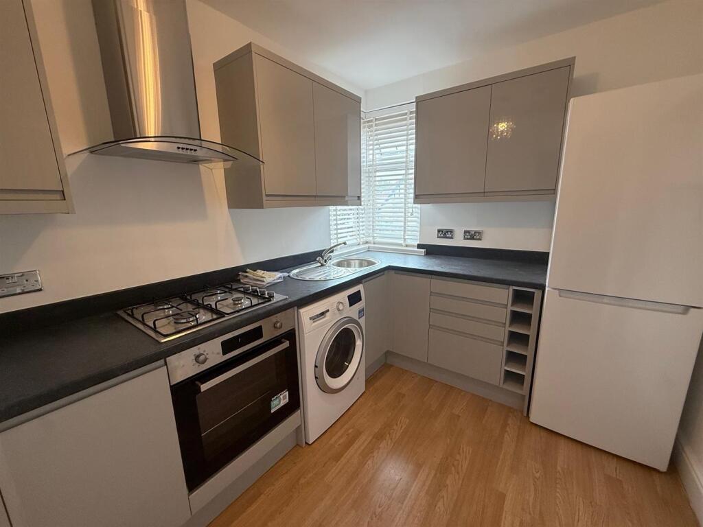 1 bed House Share for rent in Wembley. From Daniels - North Wembley