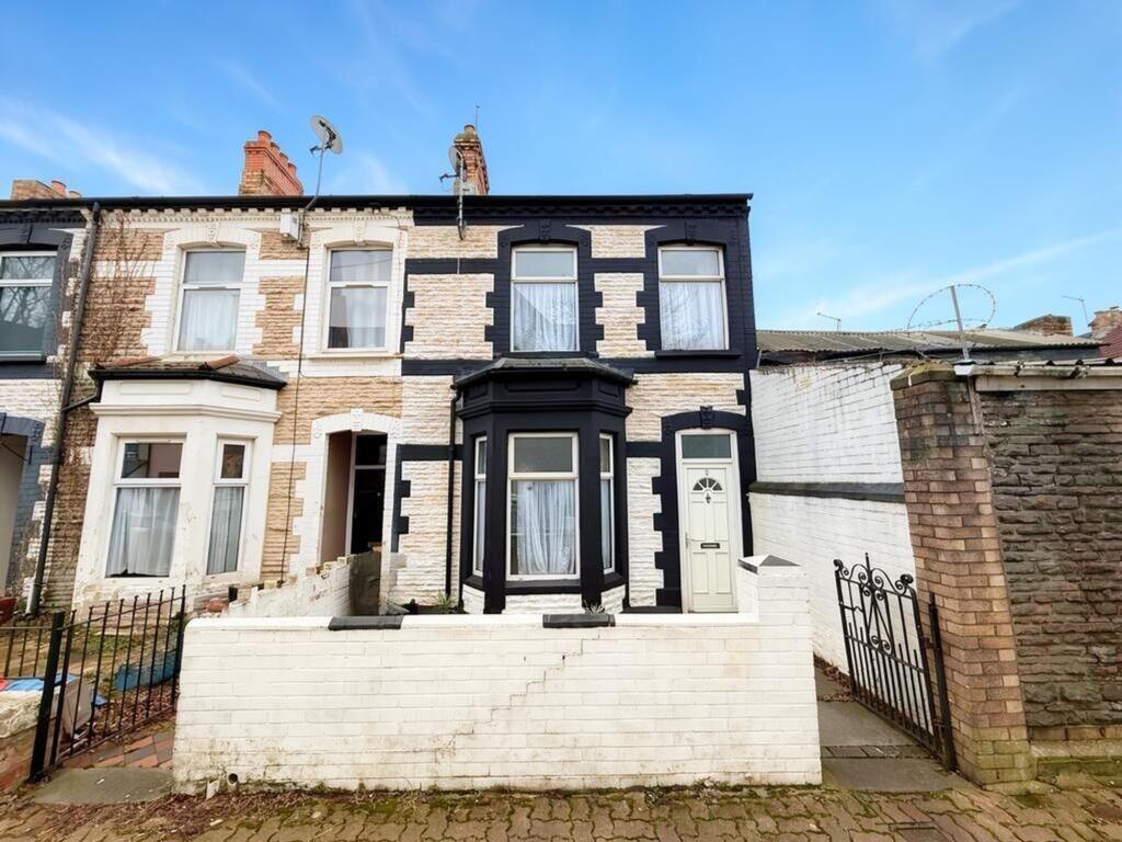 4 bed End of Terrace for rent in Cardiff. From Harry Harper Sales & Lettings - Cathays