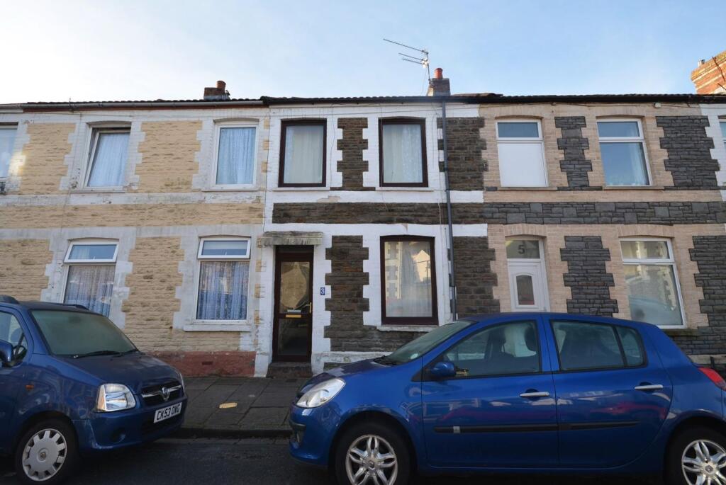 3 bed Mid Terraced House for rent in Cardiff. From Harry Harper Sales & Lettings - Cathays 3 bed Mid Terraced House for rent in Cardiff. From Harry Harper Sales & Lettings - Cathays