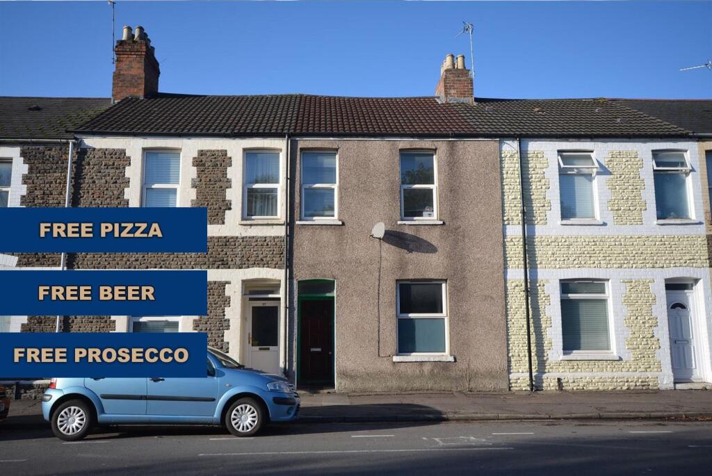 4 bed Mid Terraced House for rent in Cardiff. From Harry Harper Sales & Lettings - Cathays 4 bed Mid Terraced House for rent in Cardiff. From Harry Harper Sales & Lettings - Cathays