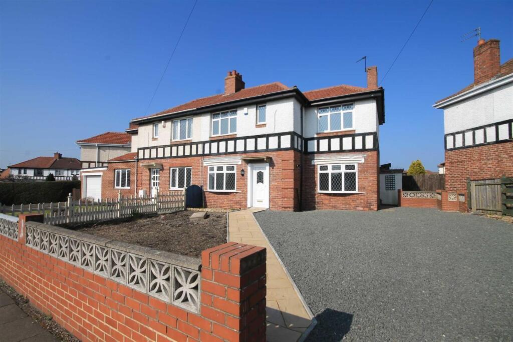 3 bed Private Halls for rent in Shincliffe. From Robinsons - Durham