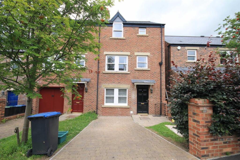 4 bed Private Halls for rent in Durham. From Robinsons - Durham