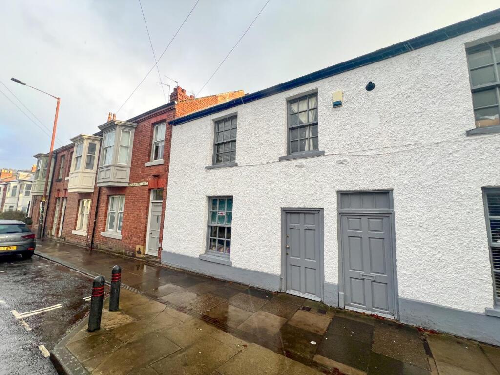 8 bed Private Halls for rent in Durham. From Robinsons - Durham
