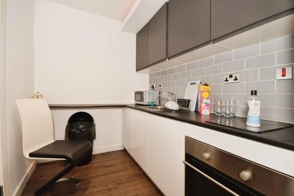 1 bed Apartment for rent in Sheffield. From Blundells - Sheffield Central 1 bed Apartment for rent in Sheffield. From Blundells - Sheffield Central