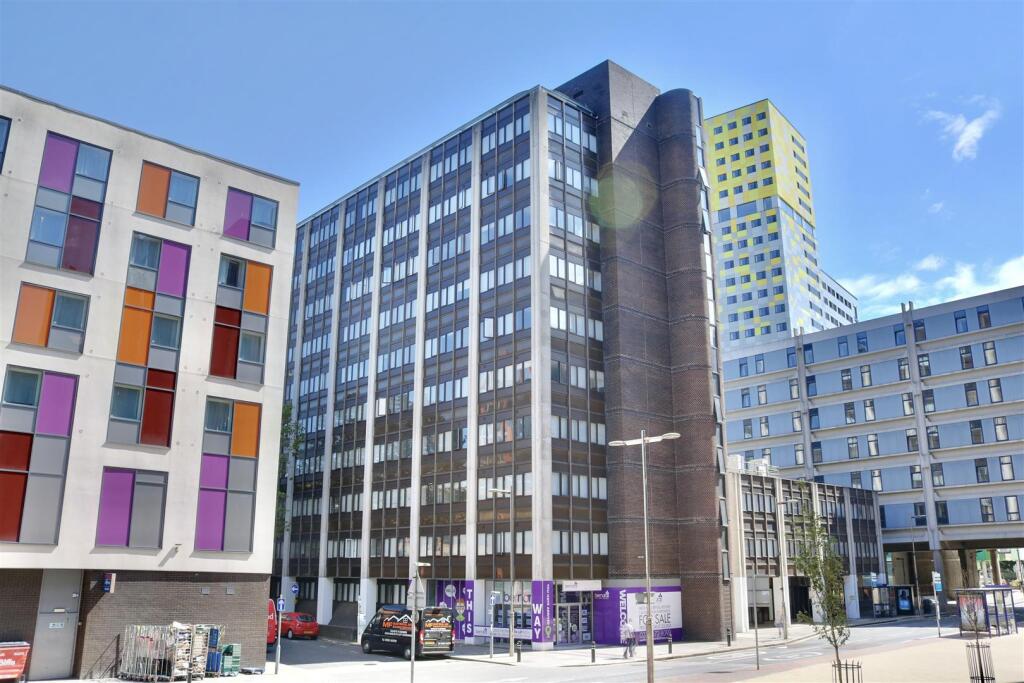 1 bed 1st Floor Flat for rent in Portsmouth. From Bernards Estate and Lettings Agents - Land & New Homes