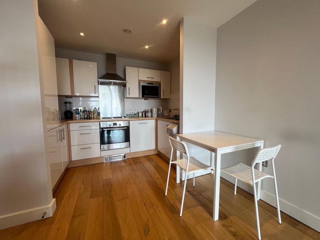 1 bed Apartment for rent in Cardiff. From Allen & Harris - Pontcanna