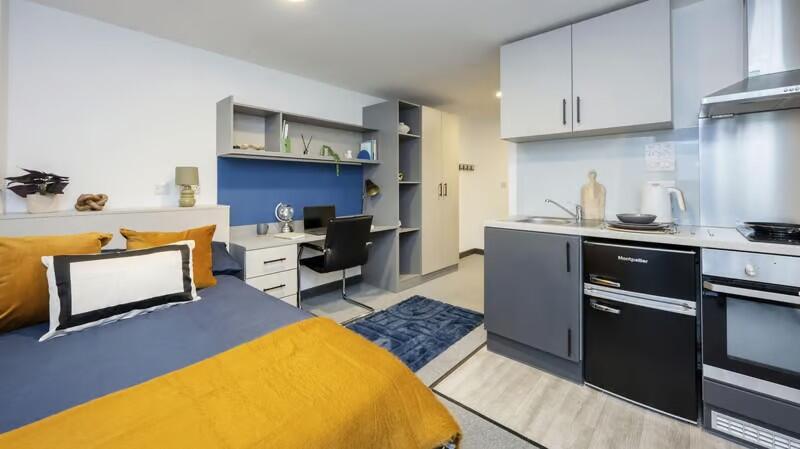 4 bed Studio for rent in . From Accord Lets - Birmingham (Front Of The Mailbox)