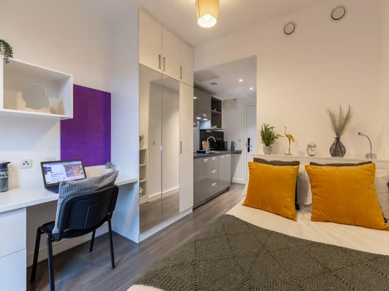 1 bed Apartment for rent in Birmingham. From Accord Lets - Birmingham (Front Of The Mailbox)