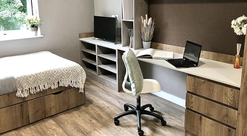 4 bed Apartment for rent in Birmingham. From Accord Lets - Birmingham (Front Of The Mailbox) 4 bed Apartment for rent in Birmingham. From Accord Lets - Birmingham (Front Of The Mailbox)