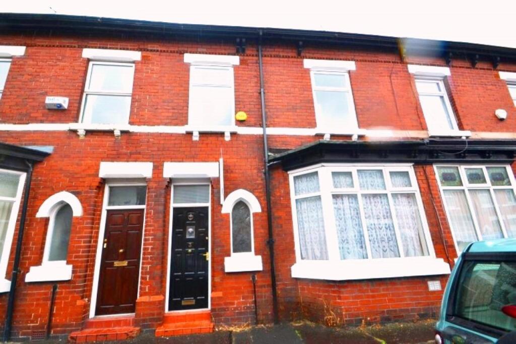 4 bed Mid Terraced House for rent in Manchester. From C & R Properties Ltd - Hulme Manchester 4 bed Mid Terraced House for rent in Manchester. From C & R Properties Ltd - Hulme Manchester