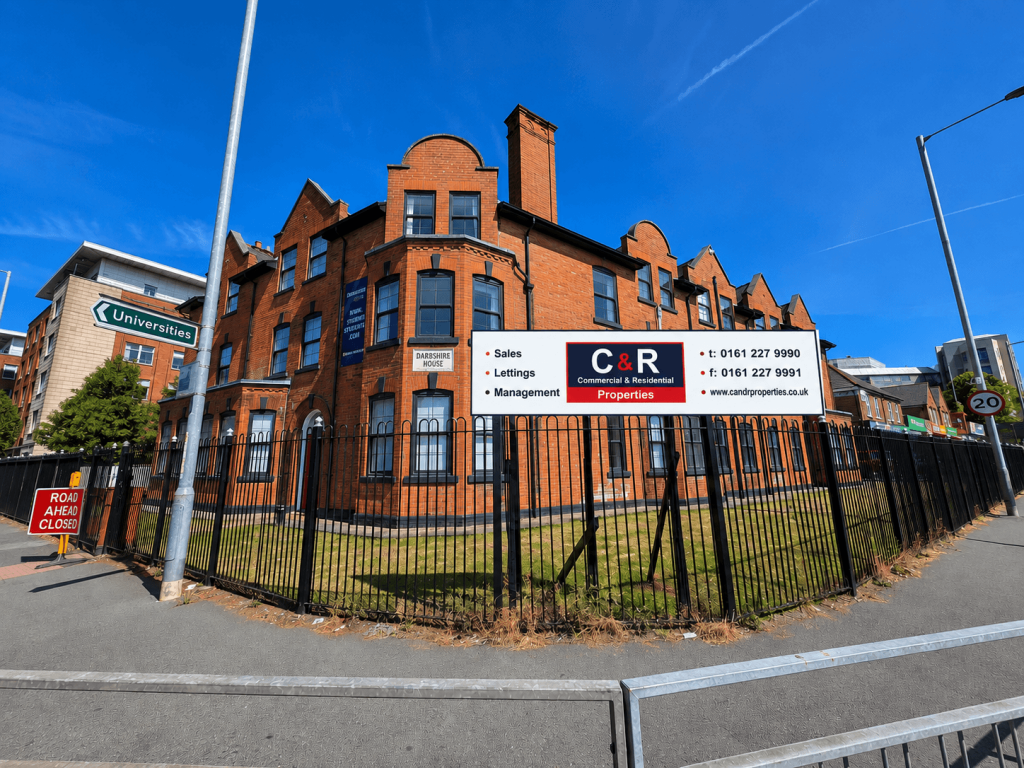 4 bed Studio for rent in Manchester. From C & R Properties Ltd - Hulme Manchester