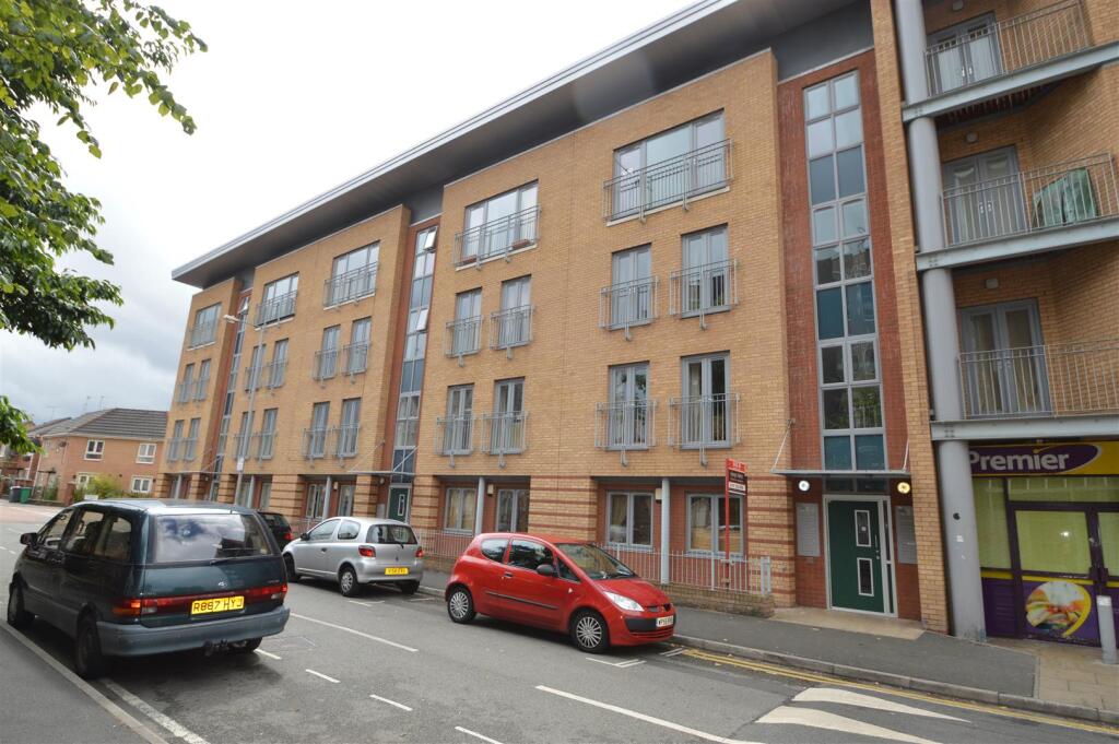 2 bed 1st Floor Flat for rent in Manchester. From George Adams (Estate Agents) Ltd - Manchester