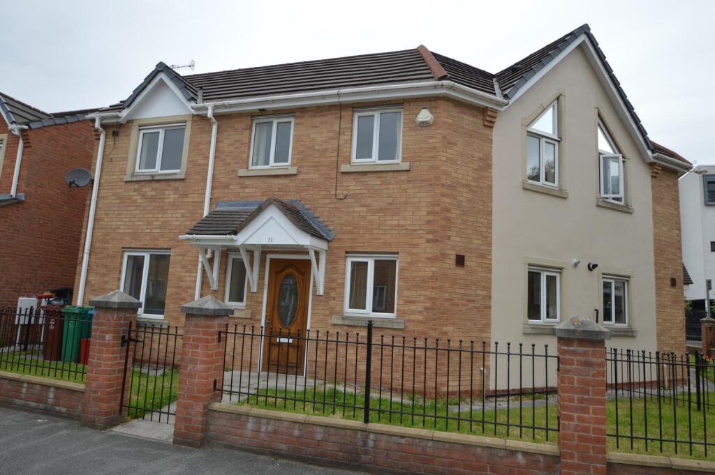 3 bed Detached for rent in Manchester. From George Adams (Estate Agents) Ltd - Manchester