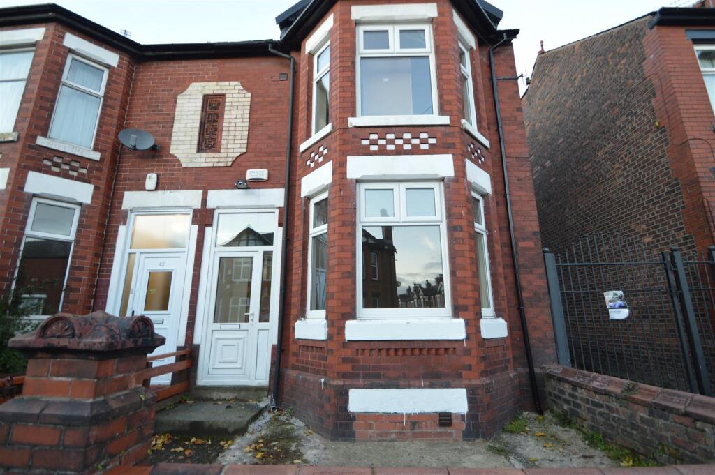 4 bed Detached for rent in Manchester. From George Adams (Estate Agents) Ltd - Manchester 4 bed Detached for rent in Manchester. From George Adams (Estate Agents) Ltd - Manchester