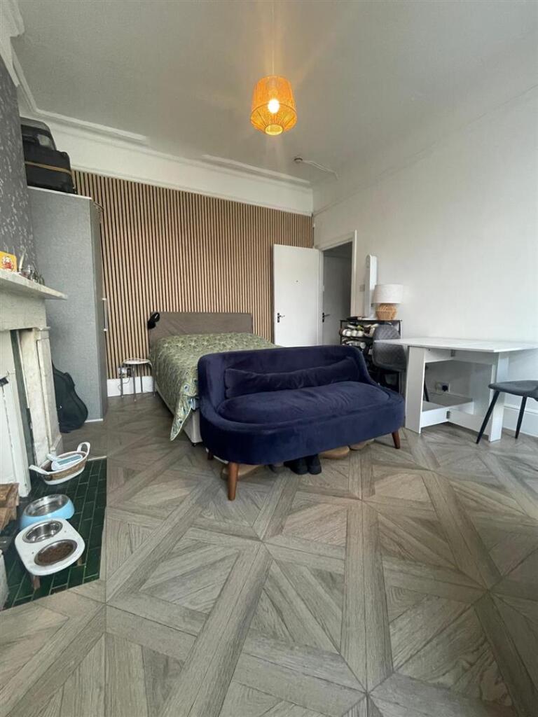 0 bed Studio for rent in Kensington. From Andrews And Stacey Ltd - Shepherds Bush