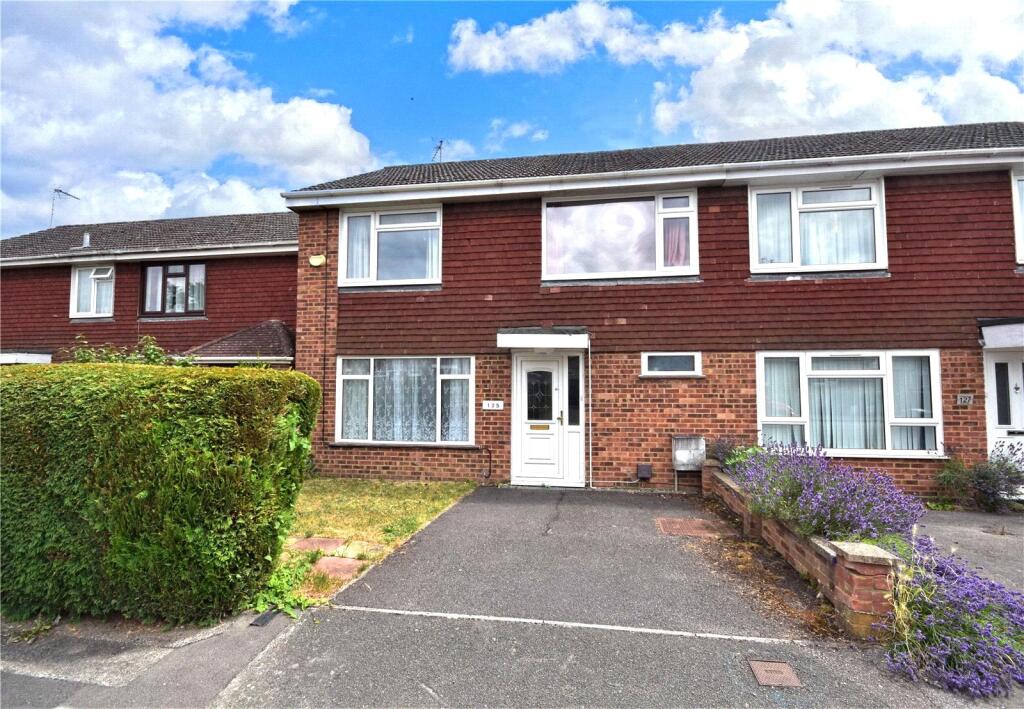 1 bed Mid Terraced House for rent in Hale. From Warren Powell-Richards - Farnham