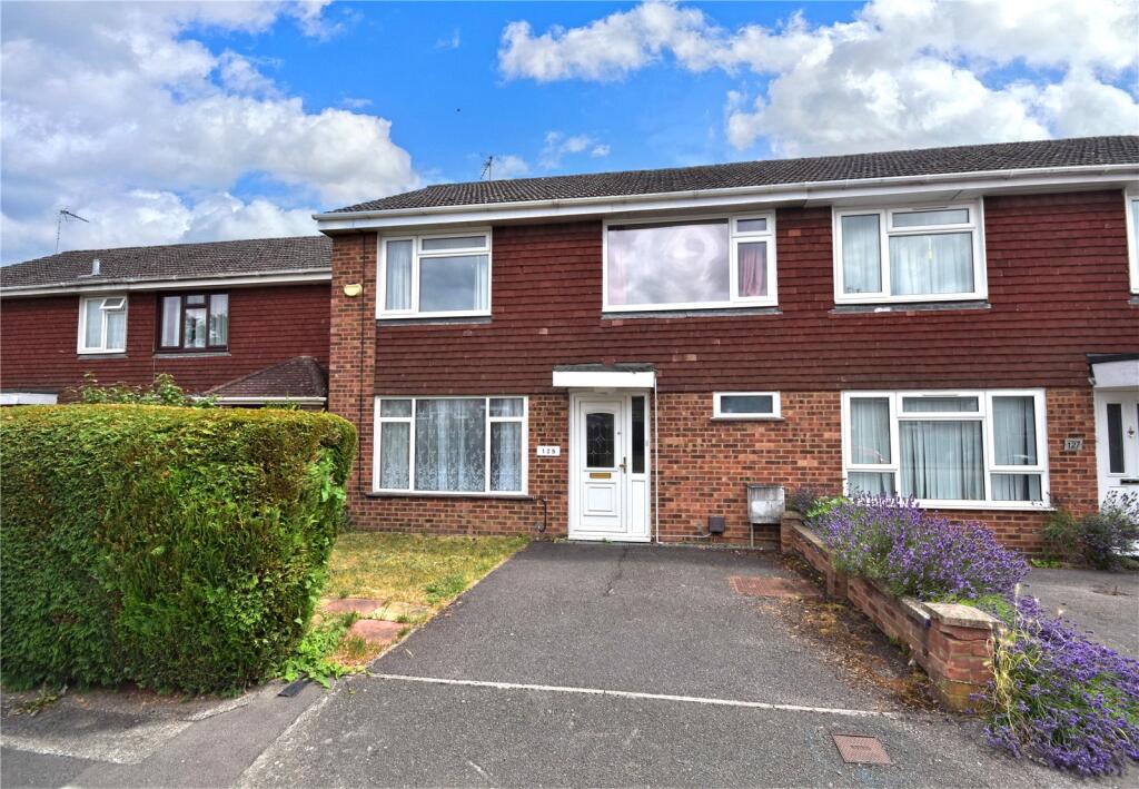 1 bed Mid Terraced House for rent in Hale. From Warren Powell-Richards - Farnham