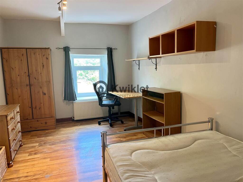 4 bed Mid Terraced House for rent in Pontypridd. From Kwiklet Property Services - Treforest