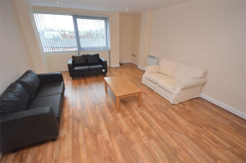 2 bed Apartment for rent in Sunderland. From Hackett Property - Sunderland