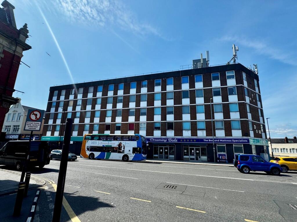 4 bed Studio for rent in Sunderland. From Hackett Property - Sunderland