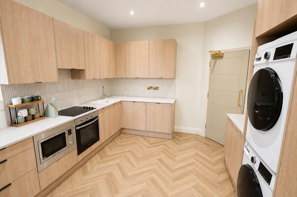 1 bed House Share for rent in Southend-on-Sea. From 1st Call Sales & Lettings - Southend 1 bed House Share for rent in Southend-on-Sea. From 1st Call Sales & Lettings - Southend